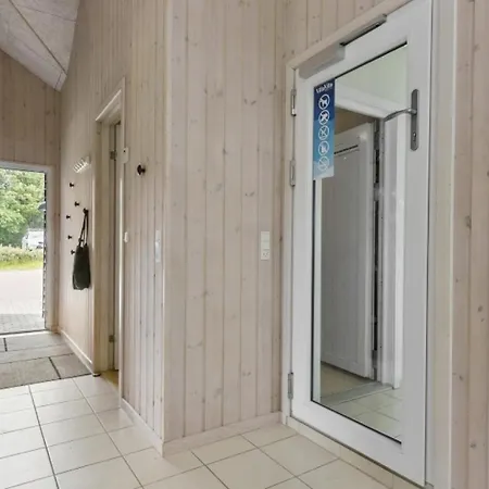 Villavilla 380 - Fjellerup, Ostjylland * Glesborg