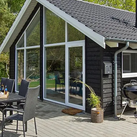 Villavilla 380 - Fjellerup, Ostjylland * Glesborg